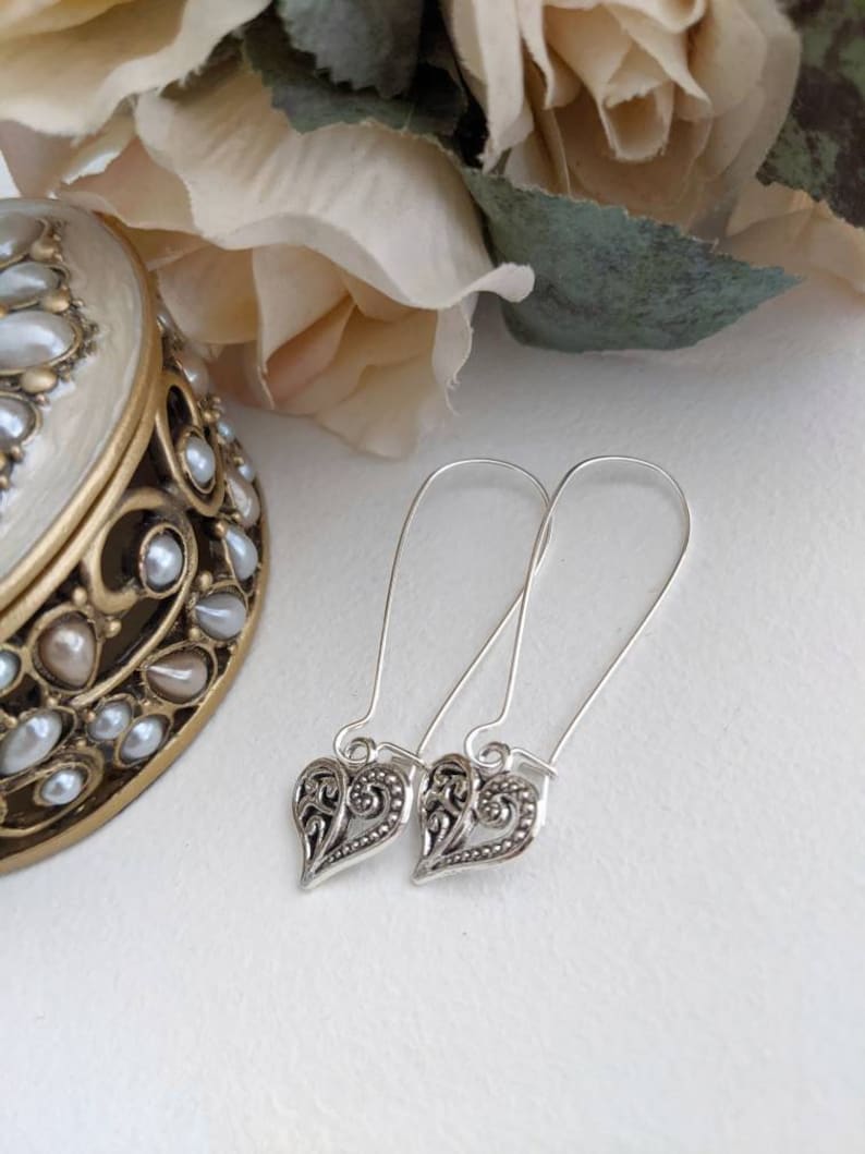 Valentine’s Day Silver Heart Earrings – Romantic Filigree Jewelry Gift