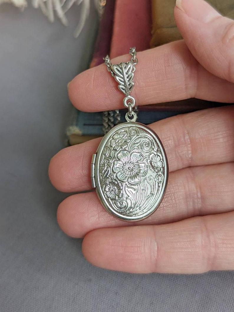 Embossed Floral Silver Locket Necklace | Vintage Photo Pendant Gift