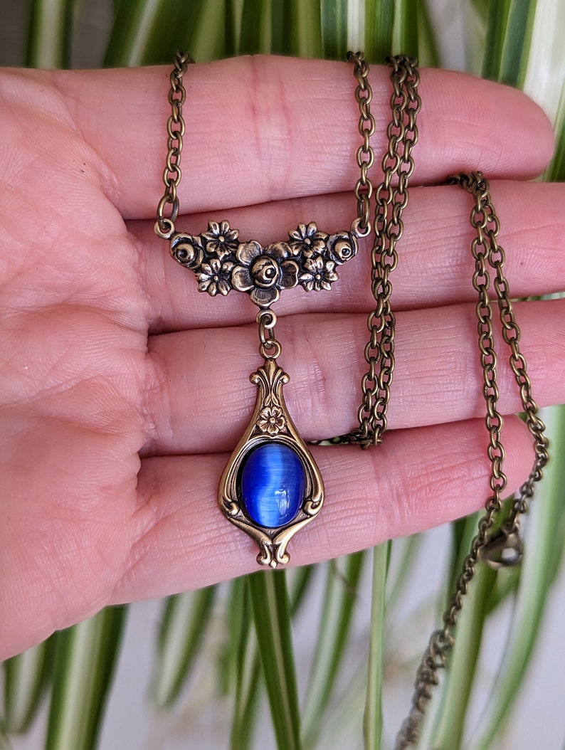 Vintage Sapphire Blue Necklace | Floral Teardrop Pendant, Art Nouveau