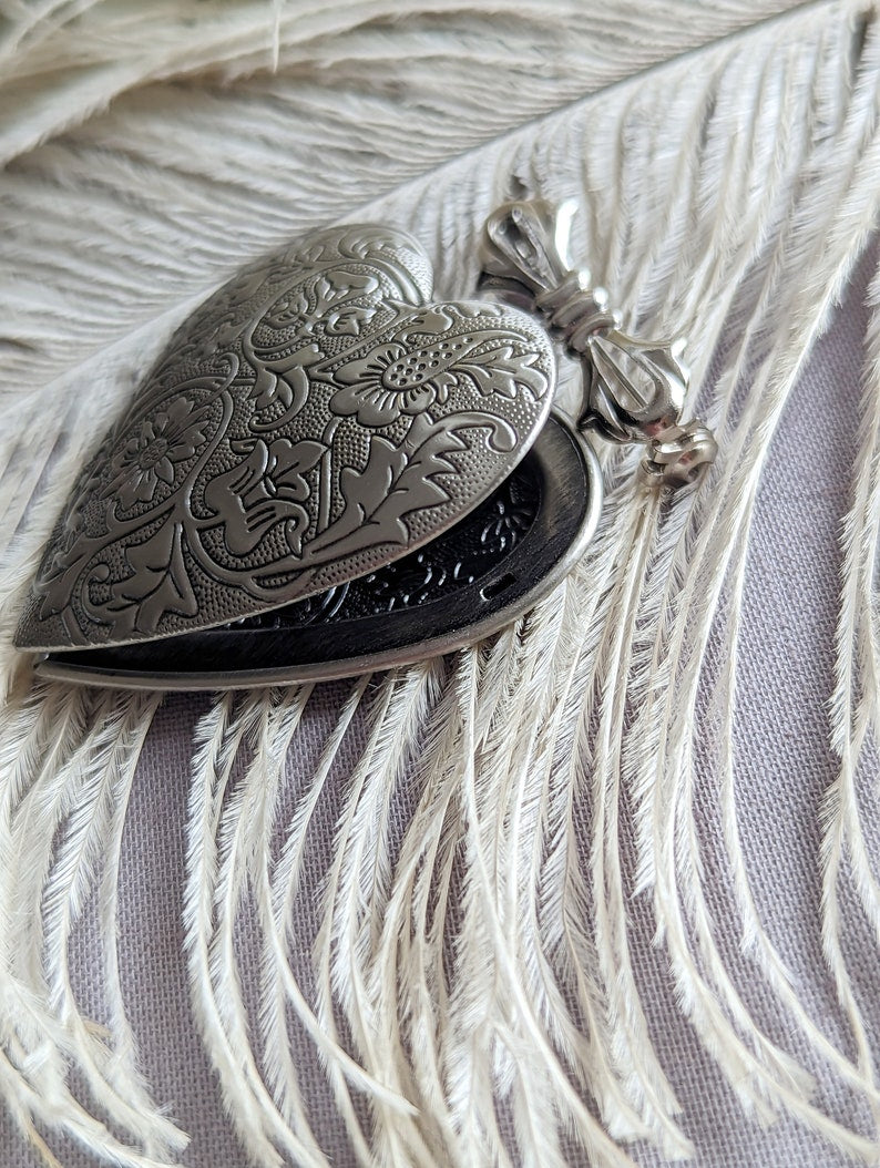 Floral Heart Locket Brooch | Vintage Bridal Bouquet Memory Pin