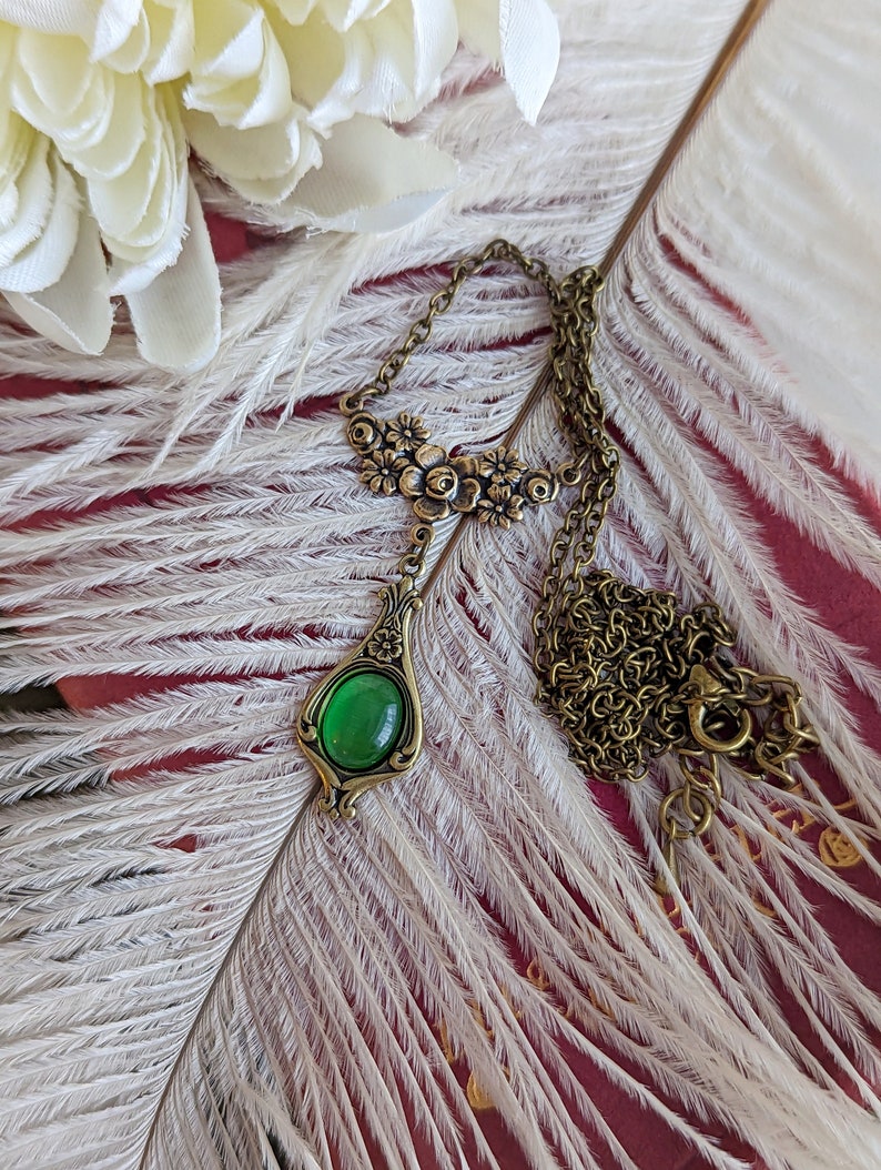Emerald Green Pendant Necklace | Vintage Victorian Handmade Jewelry