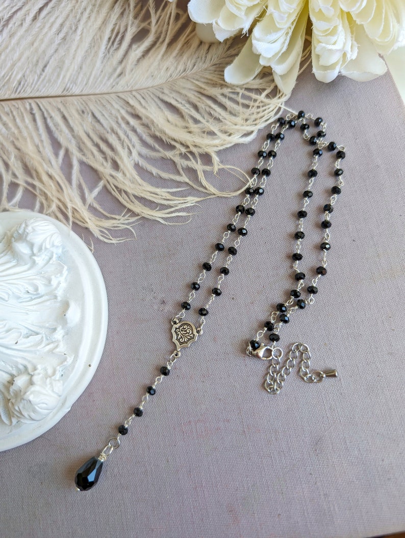 Black Beaded Y Necklace: Gothic Rosary Choker, Vintage Style