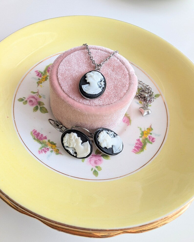 Black Cameo Necklace, Victorian Style Stainless Steel Pendant