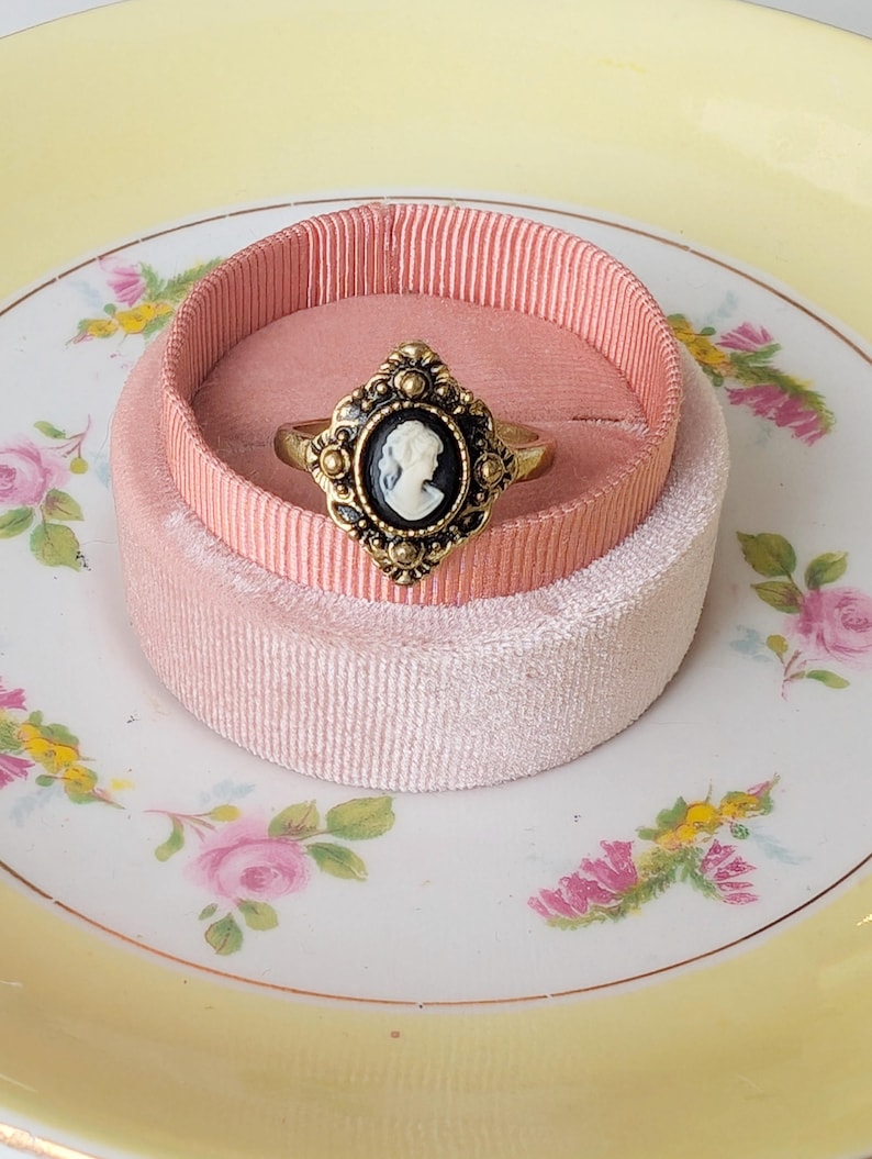 Antiqued Gold Cameo Ring, Adjustable Victorian Style Jewelry