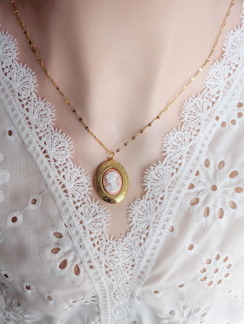 Oval Cameo Locket Necklace: Golden Vintage Style Keepsake