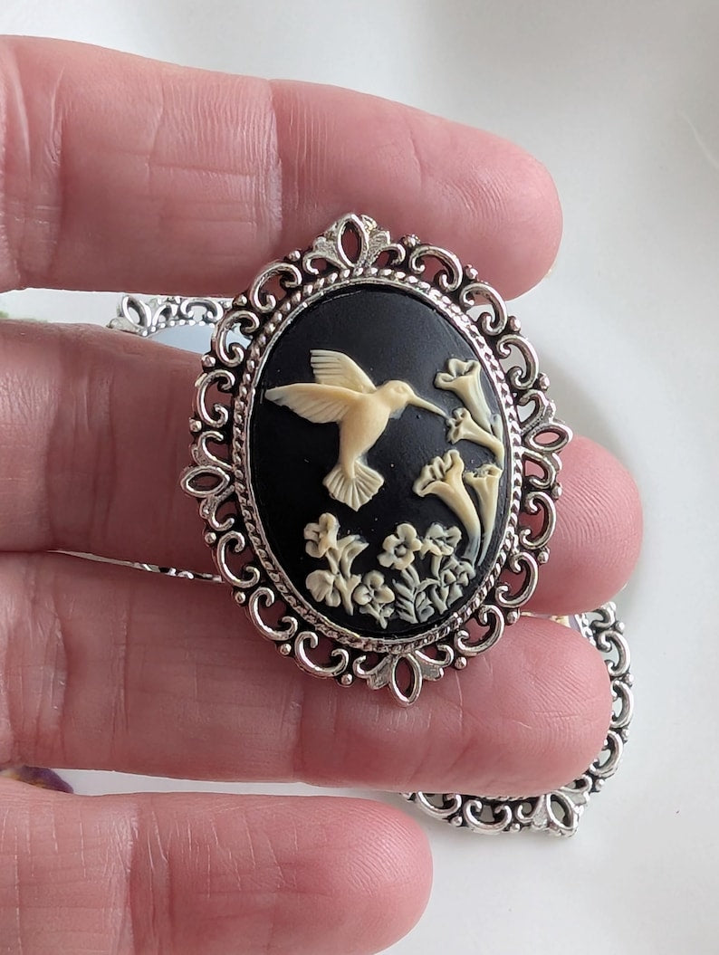 Hummingbird Cameo Brooch: Lacy Silvertone Vintage Style Pin