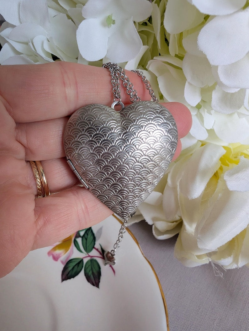 Silver Plated Heart Locket Necklace, Romantic Keepsake Gift for Girlfriend