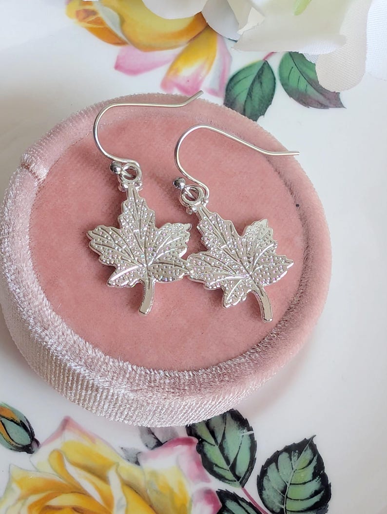 Canadian Maple Leaf Earrings – Pride & Nature Inspired Jewelry Gift