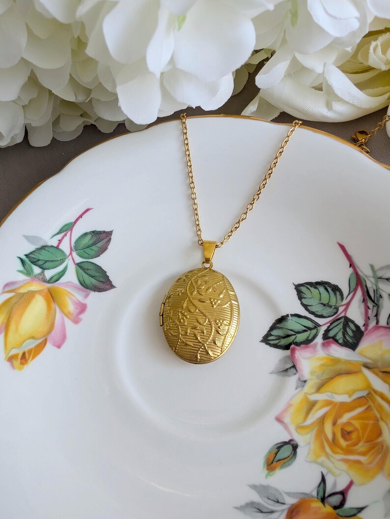 Vintage Style Oval Locket Necklace with Embossed Vine Design - Brass Photo Locket