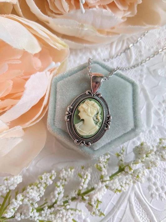 Green & Ivory Cameo Necklace, Victorian Gothic Vintage Bridal Jewelry