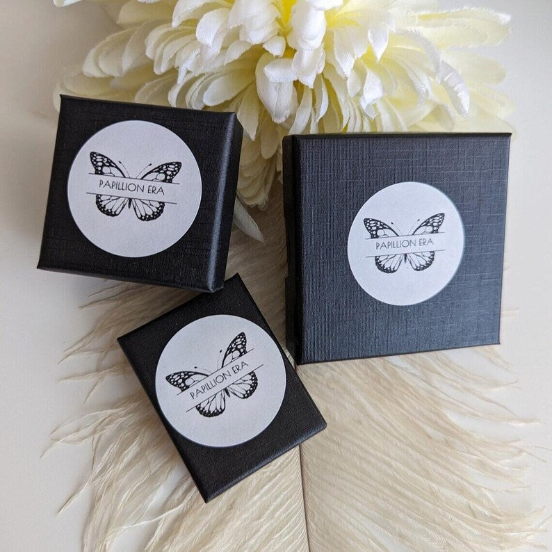 Victorian Cameo Necklace: Antiqued Silver Leaf Pendant, Vintage Style