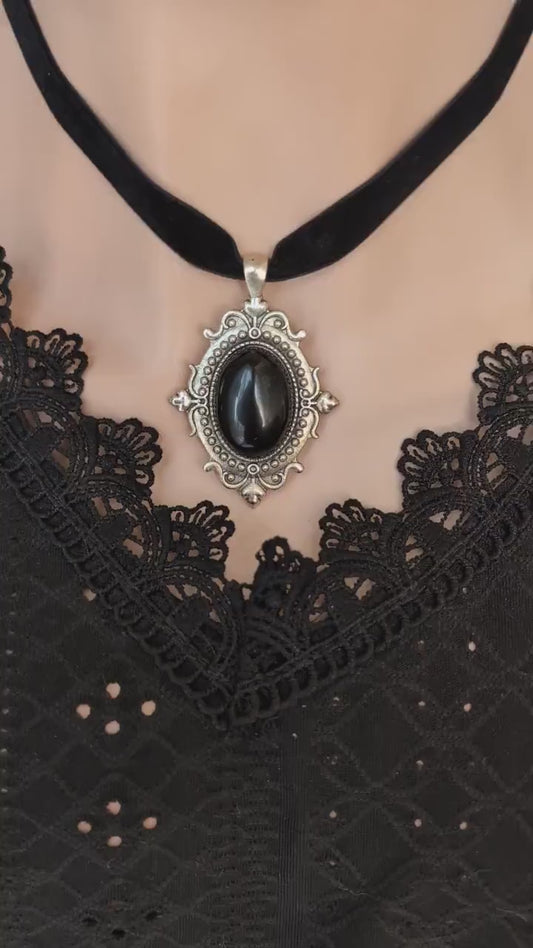 Gothic Black Obsidian Choker – Silver Vintage Pendant, Velvet Ribbon