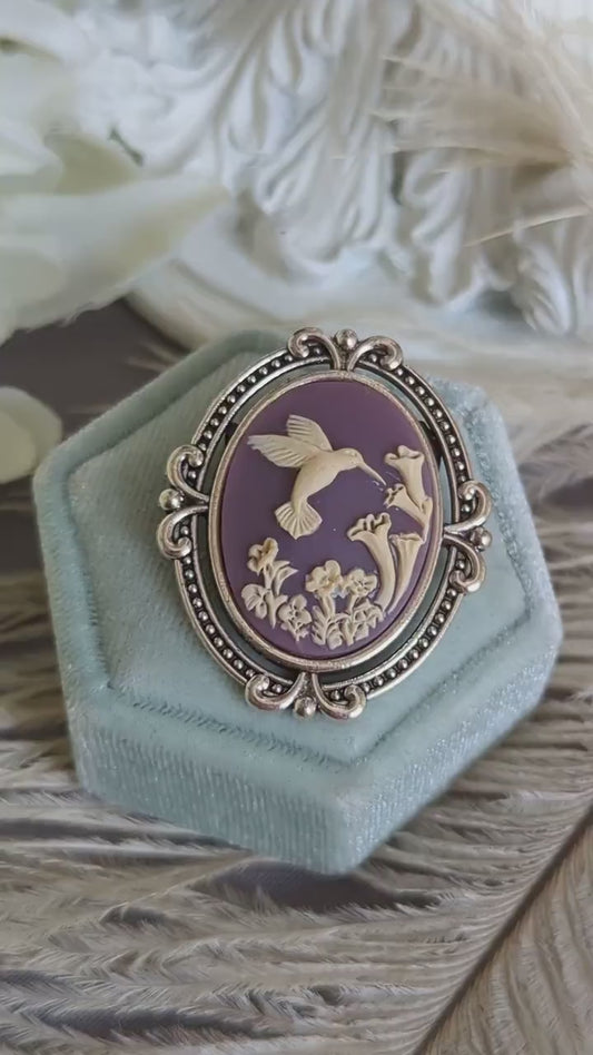 Black Hummingbird Cameo Brooch: Antiqued Silver Bird Pin