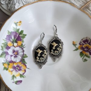 Black Hummingbird Cameo Necklace, Unique Bird Pendant Gift