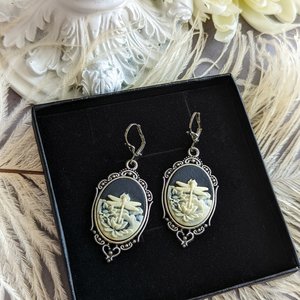 Cameo Earrings, Black and Ivory Dragonfly Cameo Earrings, Statement Earrings, Vintage Style Art Nouveau Jewelry, Nature Inspired Insect