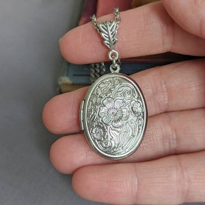Silver Locket, Embossed Floral Locket, Long Chain Necklace, Vintage Style, Designer Locket, Wife Anniversary Gift, Mothers Day Gift
