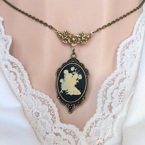 Woodland Fairy Cameo Necklace, Fae Jewelry Pendant