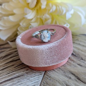 Goddess Cameo Ring in 925 Sterling Silver, White on Blue Lady Cameo, Victorian Jewelry, Adjustable Size, Old Fashioned Style