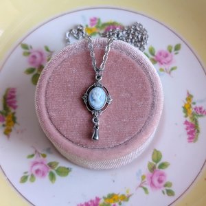 Dainty Blue & White Cameo Necklace, Silver Vintage Leaf Design Pendant, Victorian Style Jewelry, Historical Costume