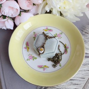 Regency Rose Necklace: Antiqued Bronze Tulip, Yellow Floral Cabochon