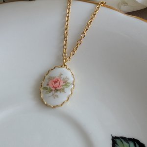 Regency Pink Rose Necklace, Vintage Inspired, Historical Costume Jewelry
