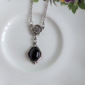 Art Deco Onyx Necklace – Vintage Style Gothic Jewelry