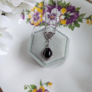 Art Deco Onyx Necklace – Vintage Style Gothic Jewelry