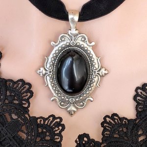 Gothic Black Obsidian Choker Necklace – Oval Stone Pendant in Silver Vintage Setting on Black Velvet Ribbon