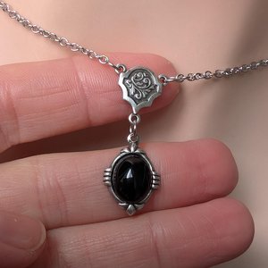 Art Deco Onyx Necklace – Vintage Style Gothic Jewelry