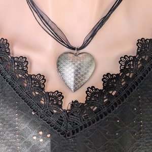 Silver Puffy Heart Locket Choker with Velvet Ribbon, Pendant Necklace with Engraved Arch Pattern, Valentine's Gift for Her
