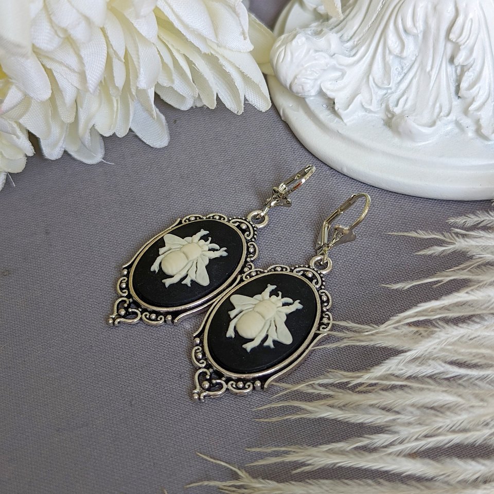 Bee Statement Earrings, Bee Cameo Earrings, Steampunk Jewelry, Dark Academia, Nature Inspired, Dark Cottage Core