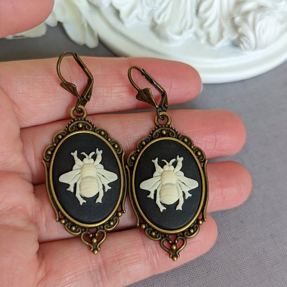 Bee Statement Earrings, Bee Cameo Earrings, Steampunk Jewelry, Dark Academia, Nature Inspired, Dark Cottage Core