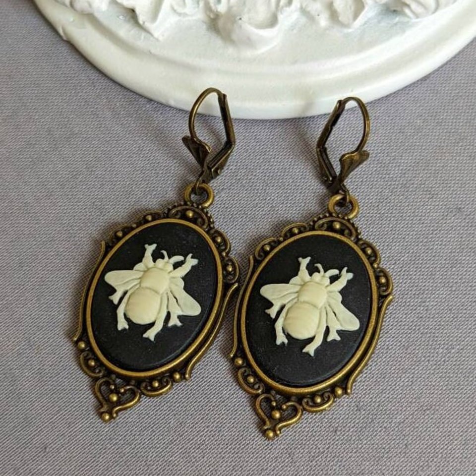 Bee Statement Earrings, Bee Cameo Earrings, Steampunk Jewelry, Dark Academia, Nature Inspired, Dark Cottage Core