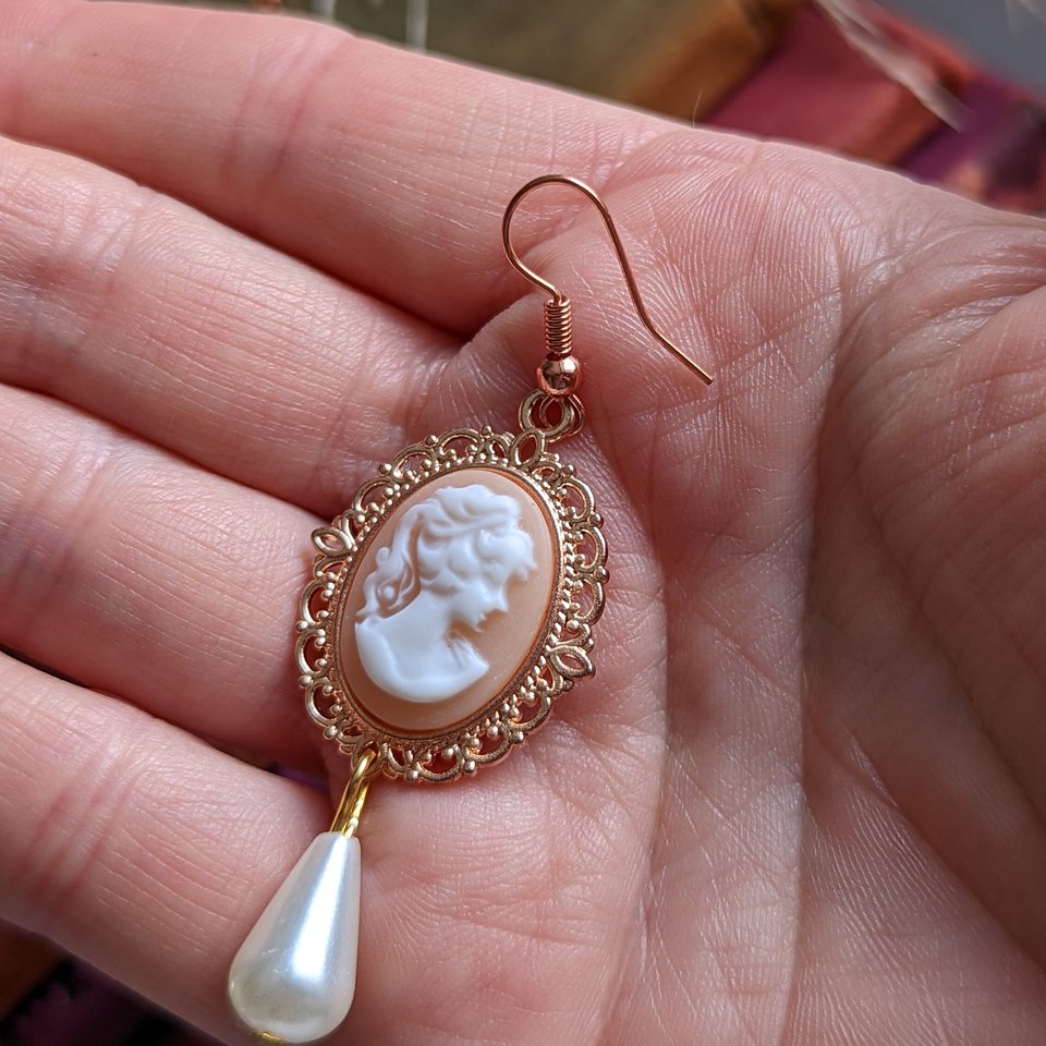 Peach Cameo Pearl Earrings, 14k Rose Gold Plated Earrings, Victorian Jewelry, Romantic Vintage Style, Light Academia, Pearlcore