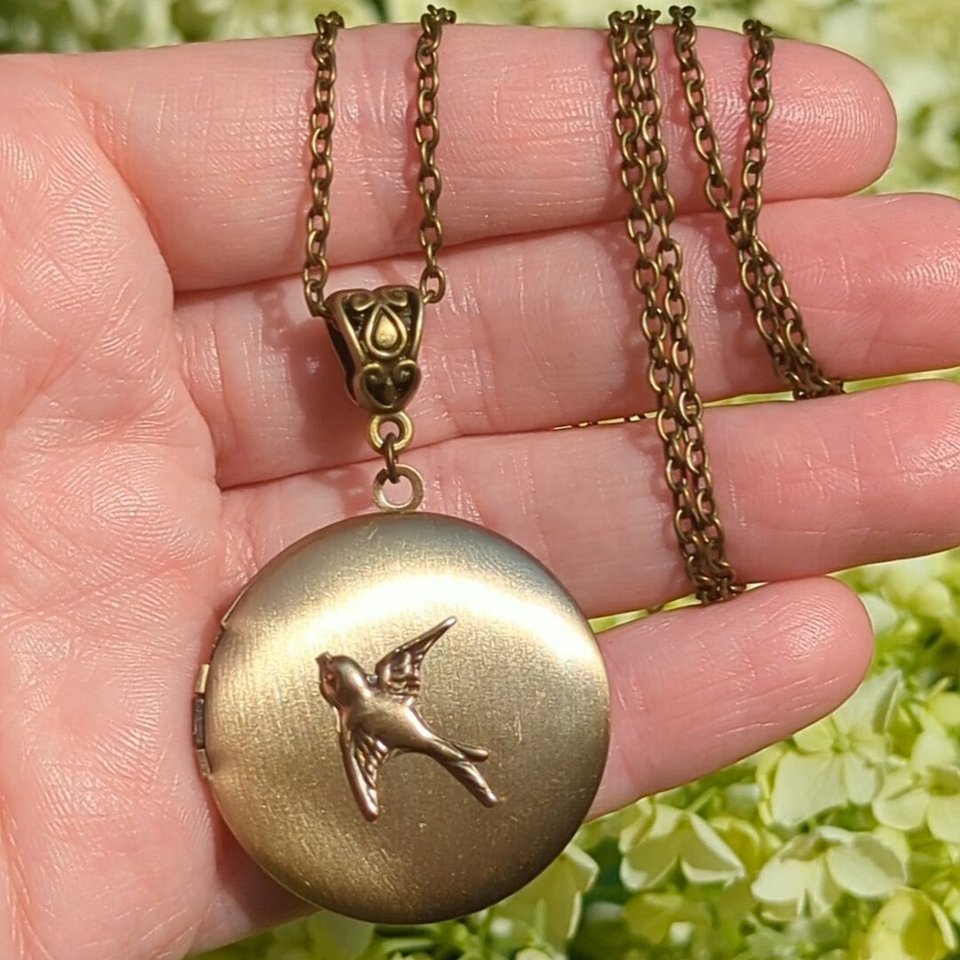 Bird Locket Necklace, Swallow Locket Pendant, Memory Photo Keepsake Jewelry, Mothers Day Gift for Mom