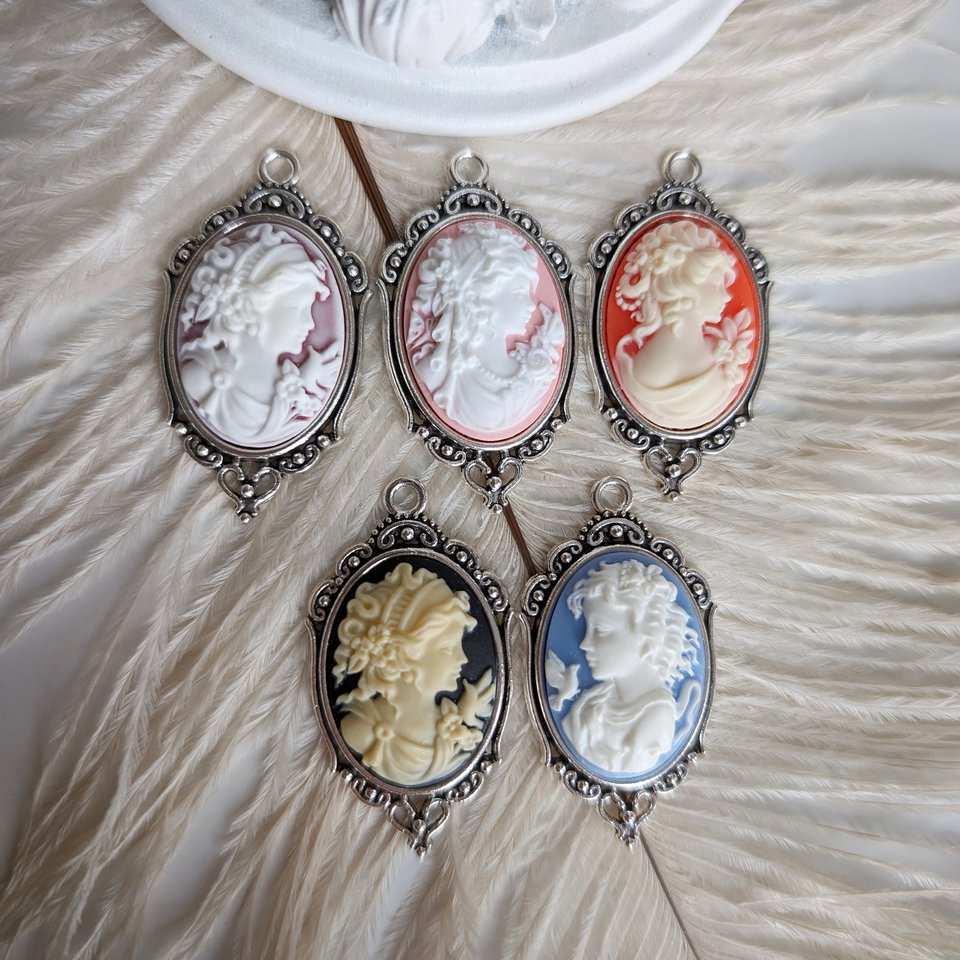 Victorian Cameo Necklace, Vintage Style Cameo Jewelry