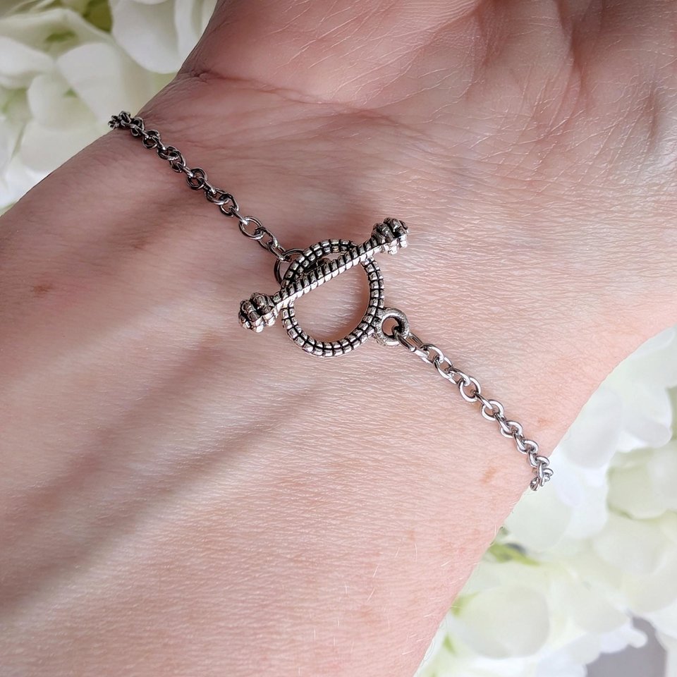 Silver Swallow Bracelet: Glass Pearl Bird Jewelry with Toggle Clasp