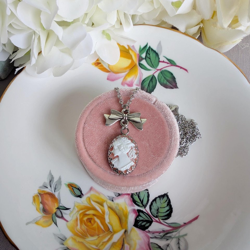 Stainless Steel Cameo Pendant Necklace – White on Pink Lady Cameo with Bow Connector, Vintage Style Jewelry