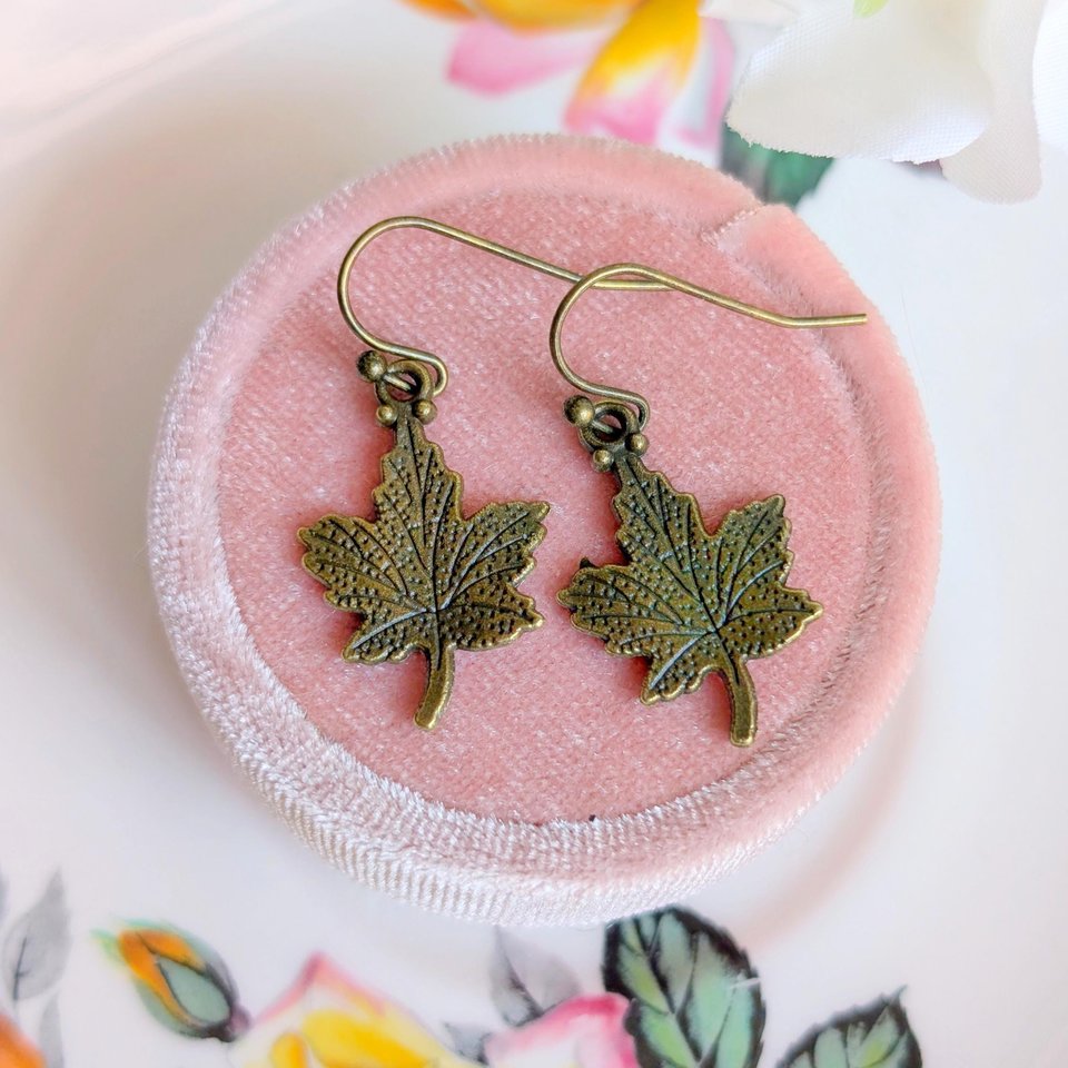 Canadian Maple Leaf Earrings, Canadian Pride Jewelry, Nature Inspired, Gift for Her