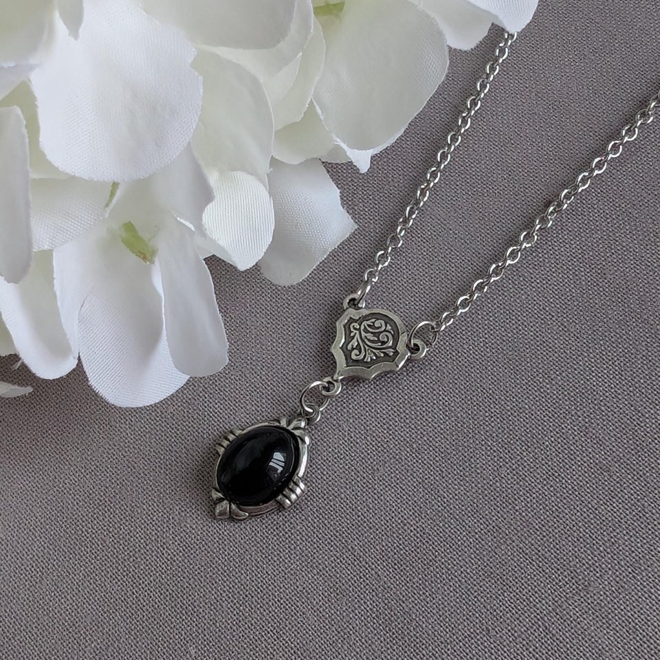 Art Deco Onyx Necklace – Vintage Style Gothic Jewelry