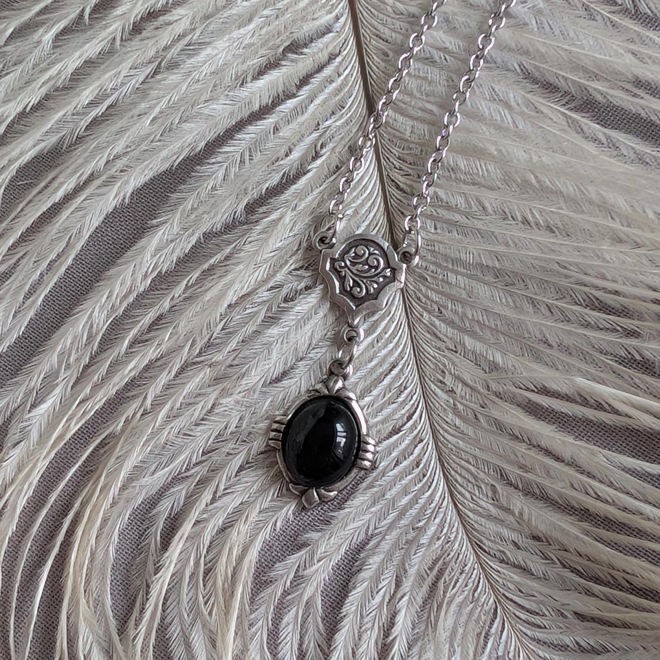 Art Deco Onyx Necklace – Vintage Style Gothic Jewelry