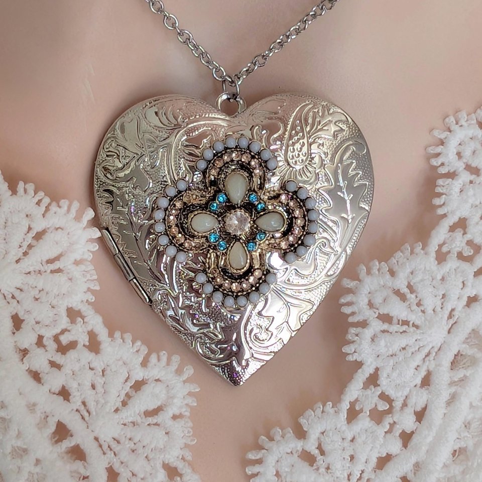 Silver Plated Heart Locket Necklace With Beaded Embellishment– Art Deco Engraved Pendant, Vintage Style Jewelry Gift for Her