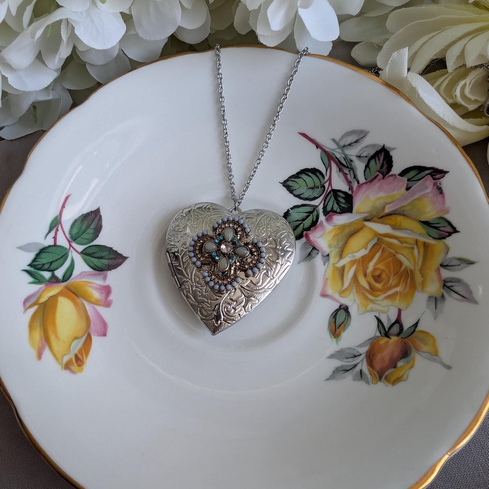 Silver Plated Heart Locket Necklace With Beaded Embellishment– Art Deco Engraved Pendant, Vintage Style Jewelry Gift for Her