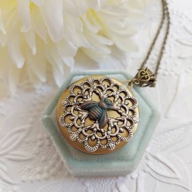 Bee Locket Necklace, Round Gold Locket, Keepsake Necklace, Photo Locket, Long Chain Pendant, Mom Gift for Mothers Day