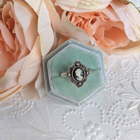 Cameo Ring, Victorian Cameo Ring, Antique Replica Cameo Jewelry, Vintage Style Jewelry Gift, Historical Jewelry, Adjustable Ring
