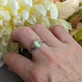 Green Cameo Ring, 925 Sterling Silver Adjustable Cameo Ring, Antique Replica Cameo Jewelry, Victorian Jewelry Gift for Anniversary