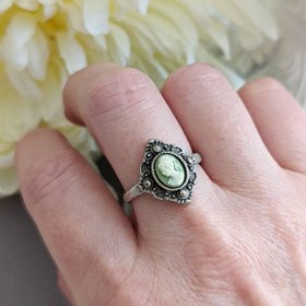 Green Cameo Ring, Victorian Cameo Ring, Antique Replica Cameo Jewelry, Vintage Style Jewelry, Historical Jewelry, Adjustable Ring