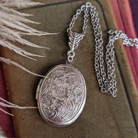 Silver Locket, Embossed Floral Locket, Long Chain Necklace, Vintage Style, Designer Locket, Wife Anniversary Gift, Mothers Day Gift