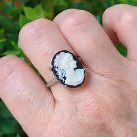 Timeless Cameo Ring, 925 Sterling Silver Adjustable Ring, Elegant Vintage Inspired Jewelry Gift for Her