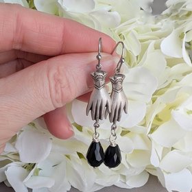 Victorian Hand Earrings in Antiqued Silver Finish with Black Beads, Gothic Vintage Inspired Jewelry